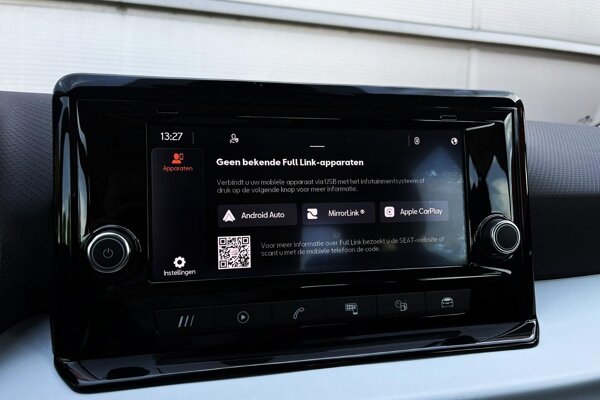 Apple Carplay/Android Auto