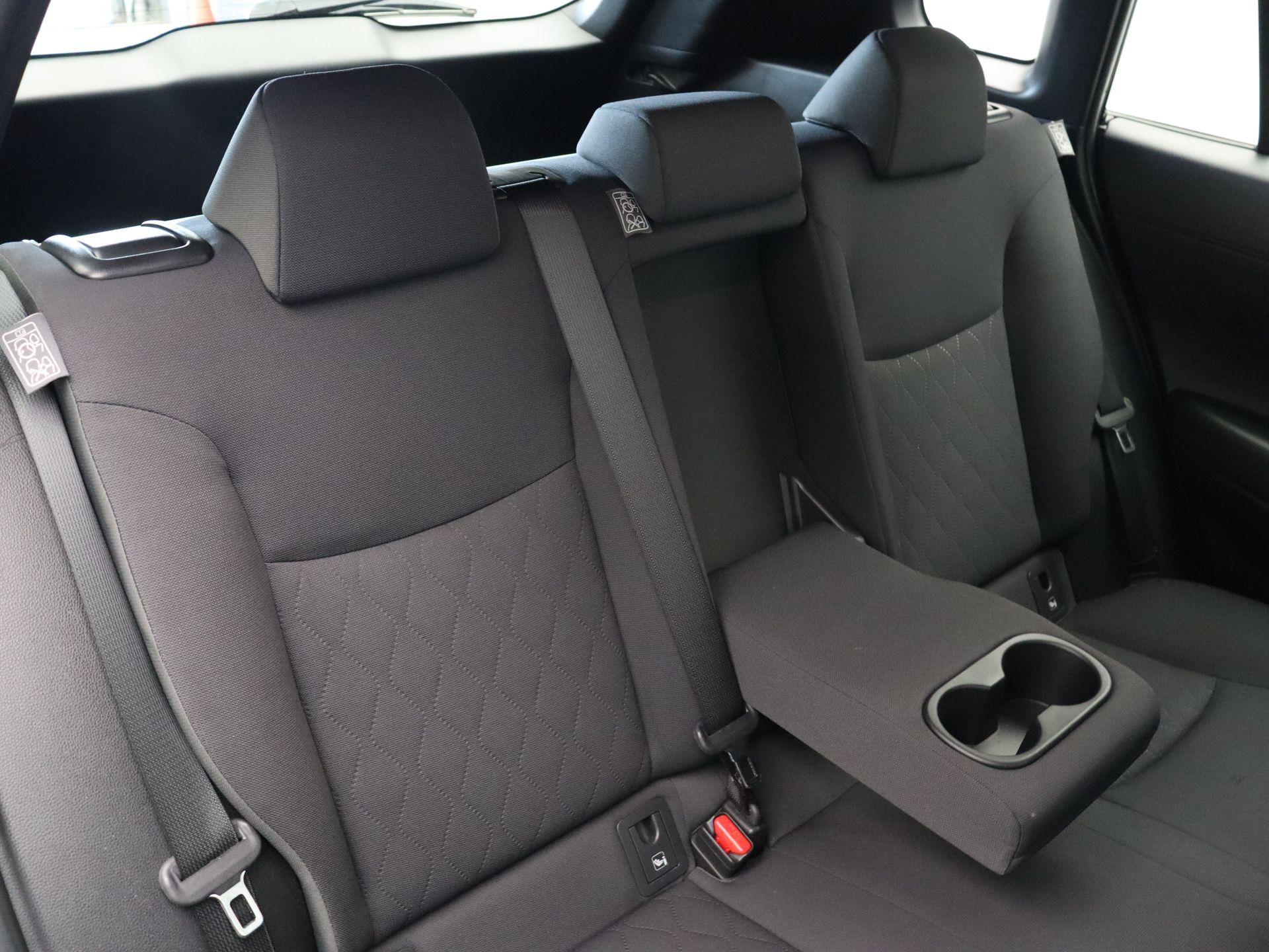 Toyota Corolla Cross 2.0 High Power Hybrid Active - Afbeelding 9