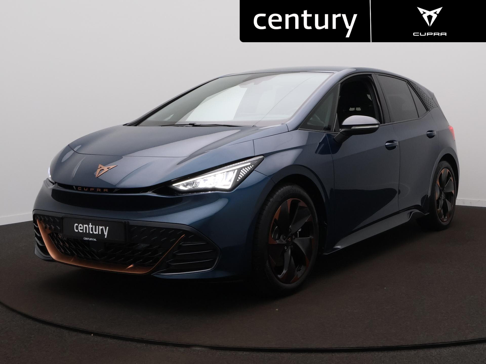 CUPRA Born Adrenaline