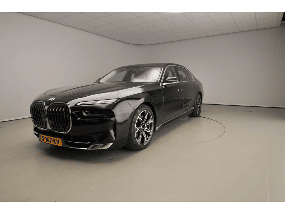 BMW i7 xDrive60 106 kWh - Afbeelding 1