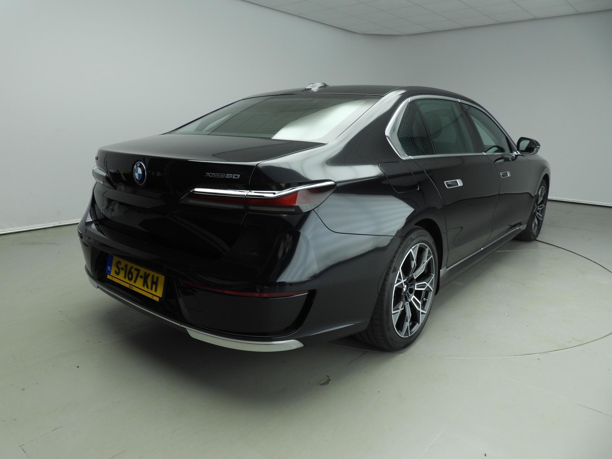 BMW i7 xDrive60 106 kWh - Afbeelding 2
