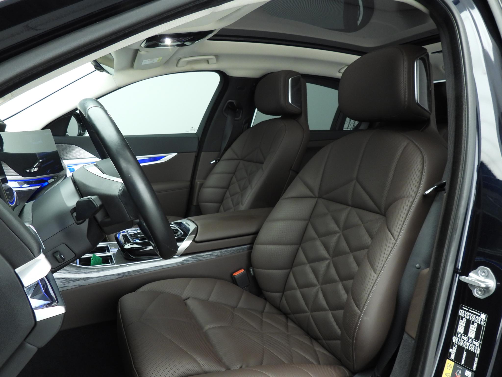 BMW i7 xDrive60 106 kWh - Afbeelding 4