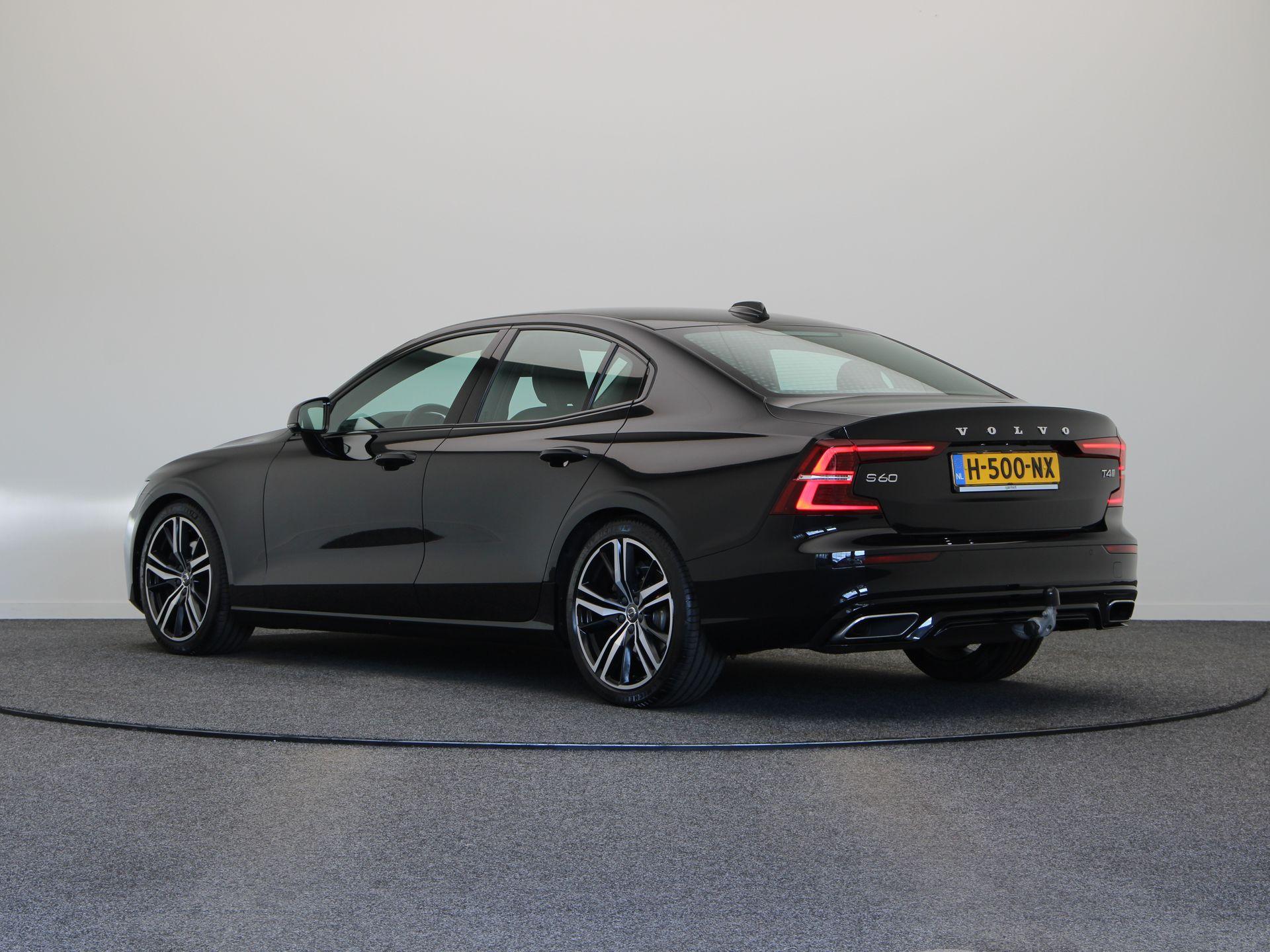 Volvo S60 2.0 T4 R-Design - Afbeelding 3