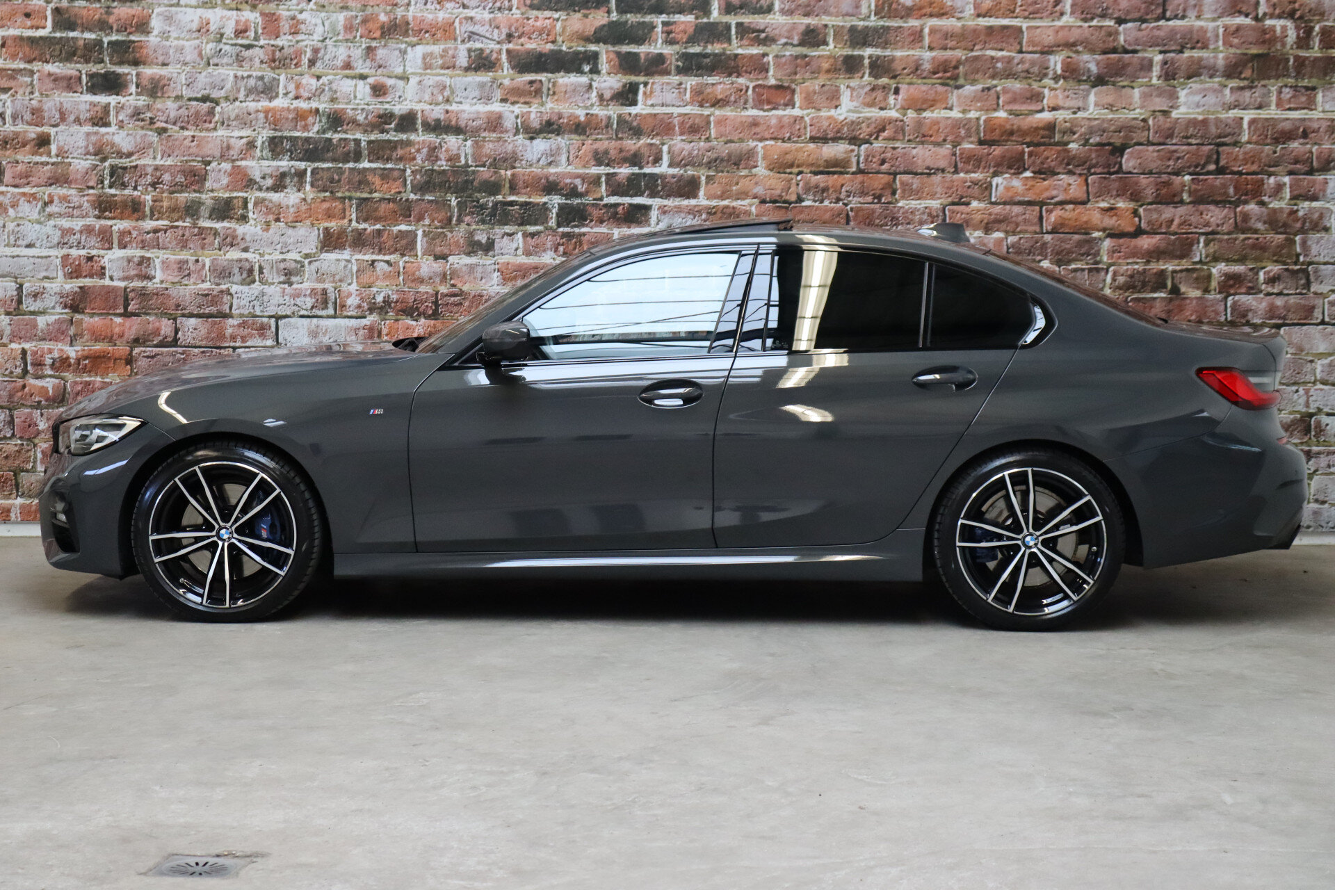 BMW 3 Serie 330i Executive M Sport Automaat - Afbeelding 5