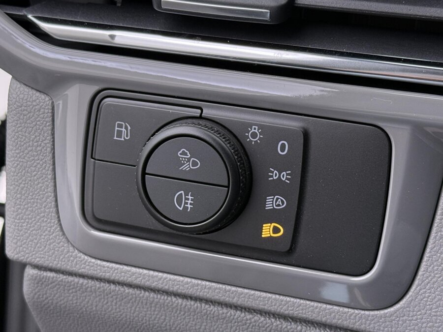 Volkswagen Bedrijfswagens Transporter Bulli L2 2.5 eHybrid 171 kW / 233 pk
