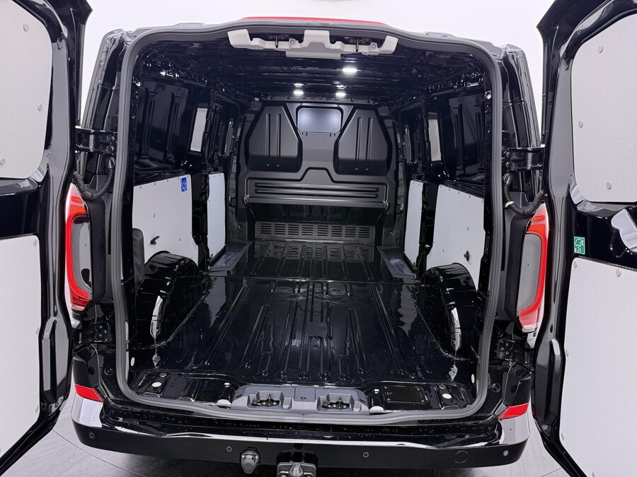 Volkswagen Bedrijfswagens Transporter Bulli L2 2.5 eHybrid 171 kW / 233 pk