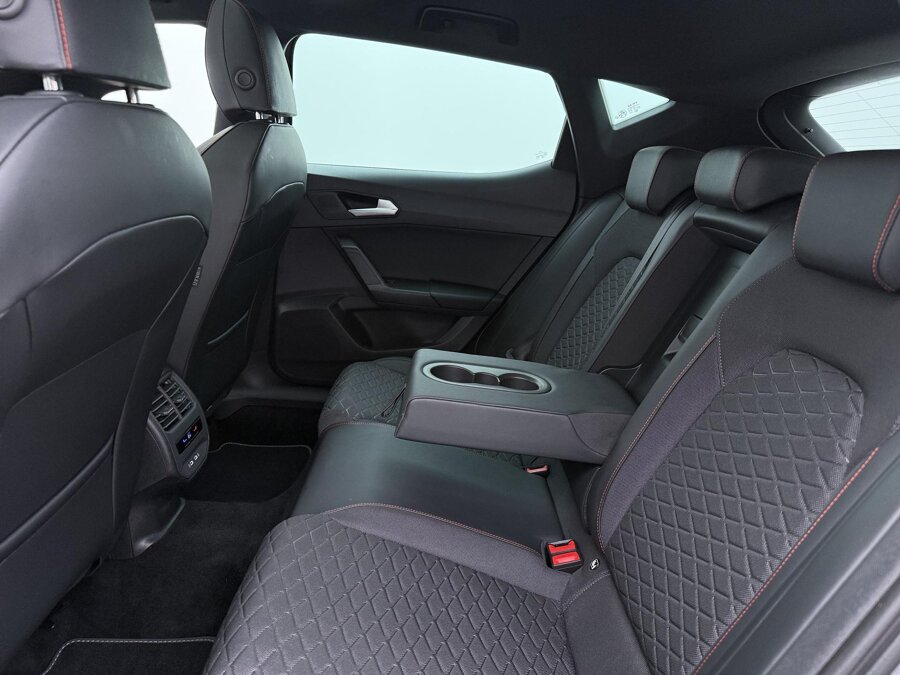 SEAT Leon 1.4 TSI eHybrid PHEV FR Business Intense