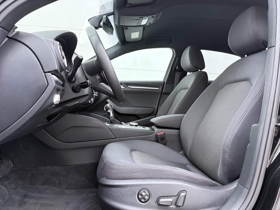 Audi A3 Limousine 35 TFSI S-line