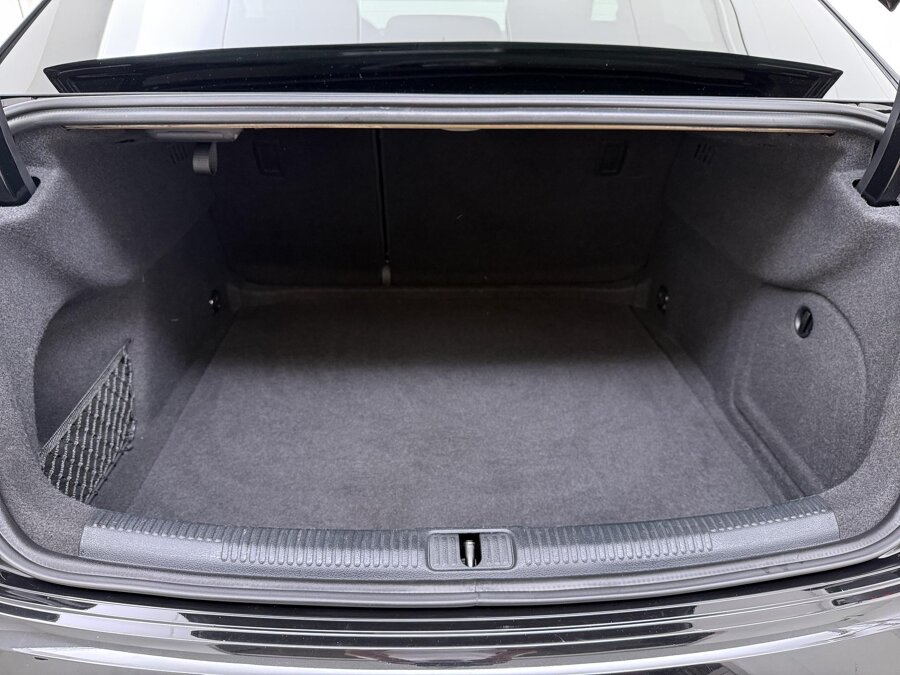 Audi A3 Limousine 35 TFSI S-line