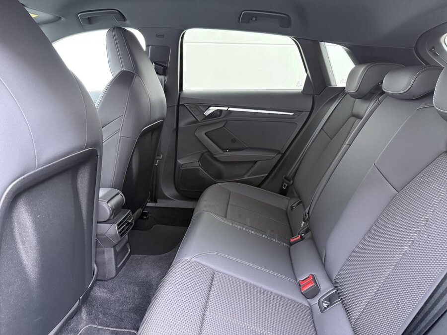 Audi A3 Sportback 30 TFSI S-line