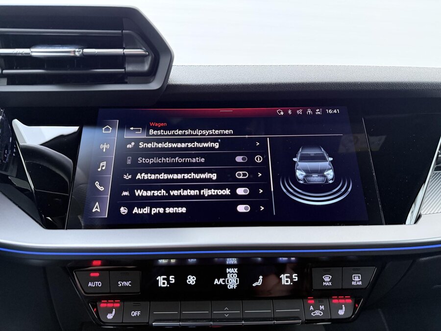 Audi A3 Sportback 30 TFSI S-line