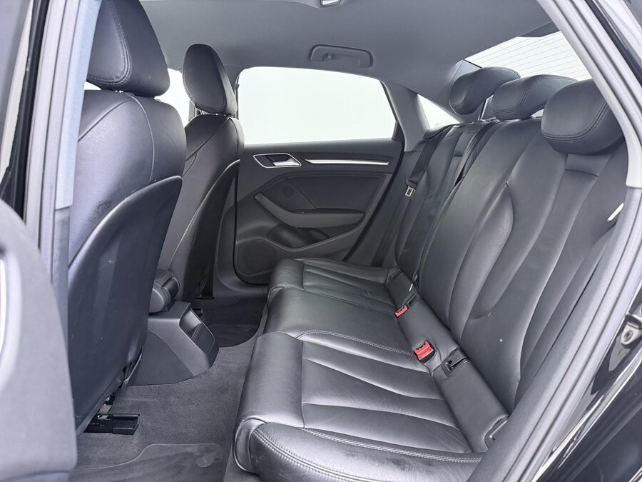 Audi A3 Limousine 30 TFSI Sport Lease Edition