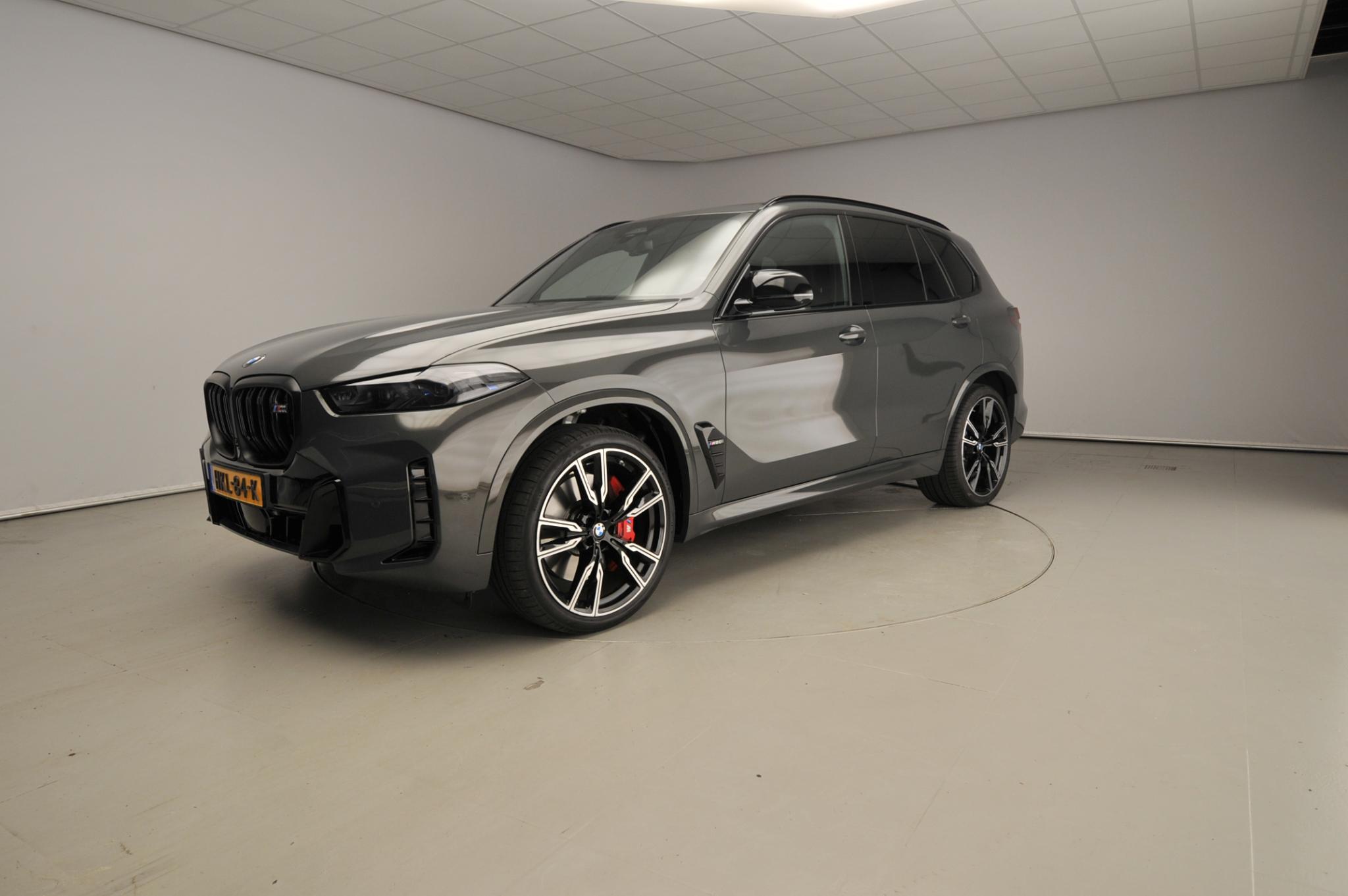 BMW X5 M60i xDrive