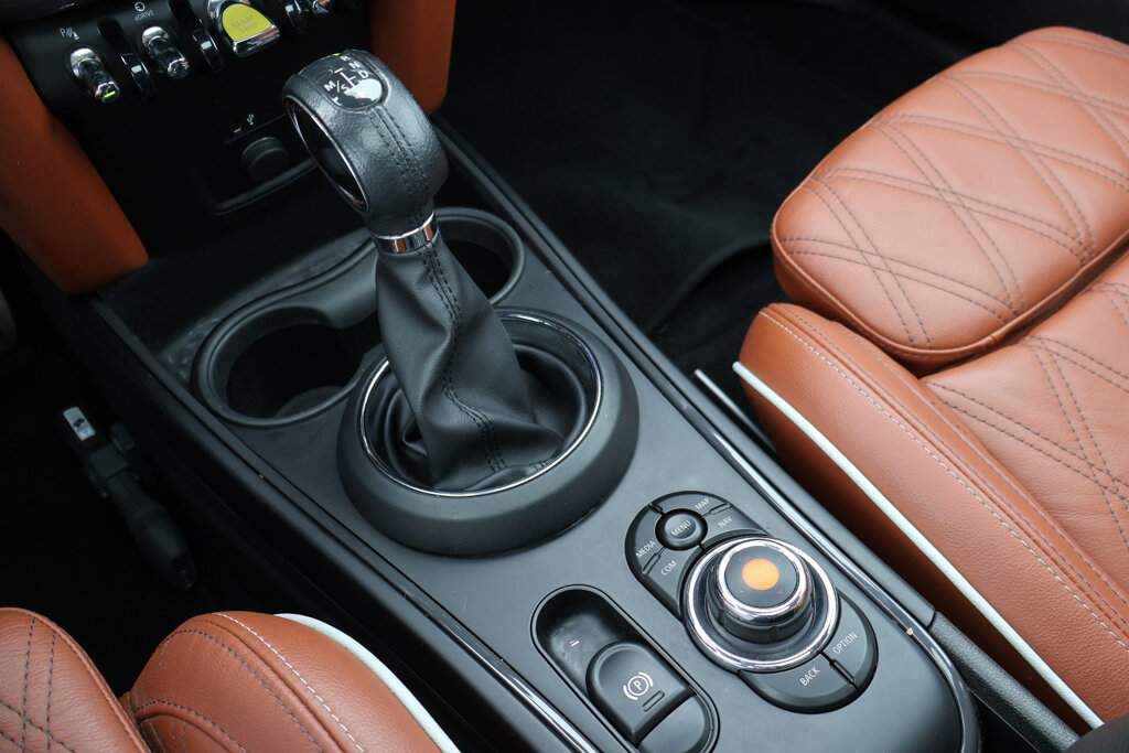 MINI Countryman 16
