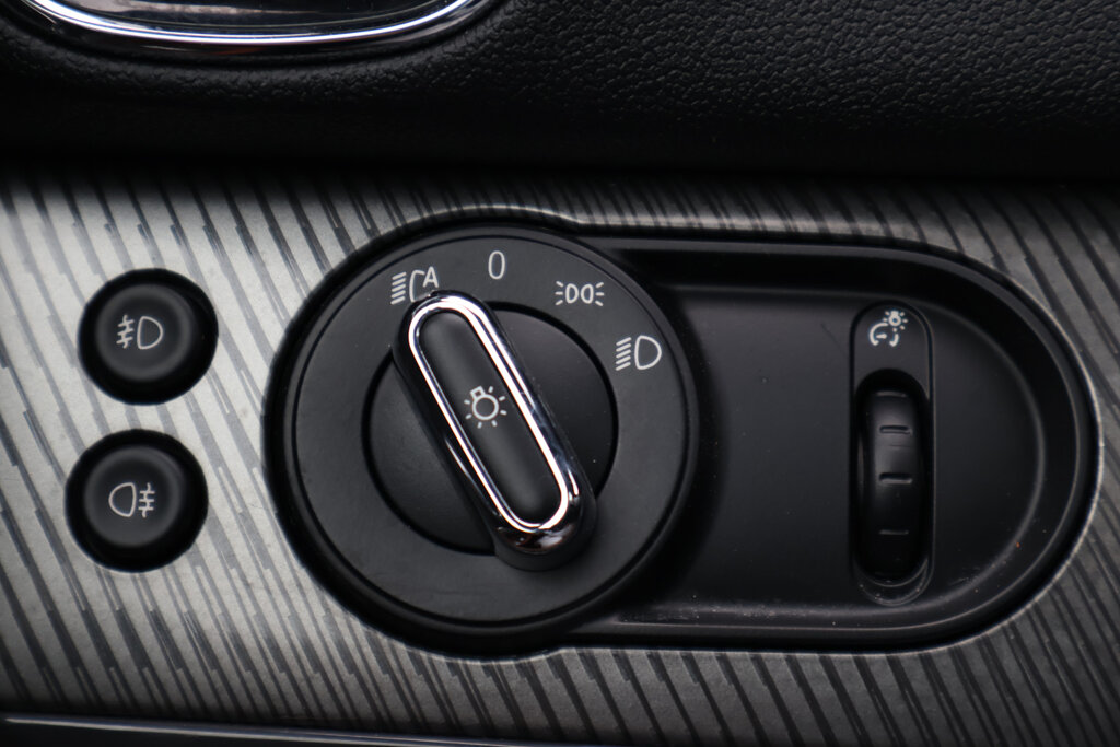 MINI Countryman 28