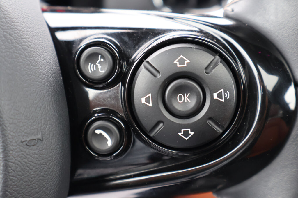 MINI Countryman 33