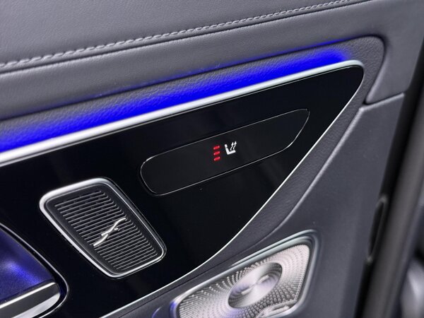 Achterbank met elektrische verwarming