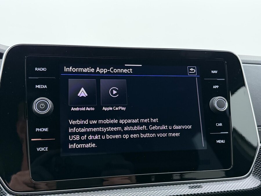 Volkswagen T-Cross 1.0 TSI R-Line