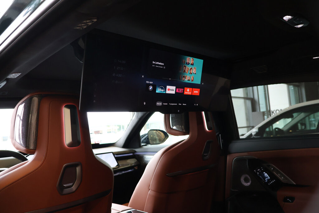 BMW i7 11