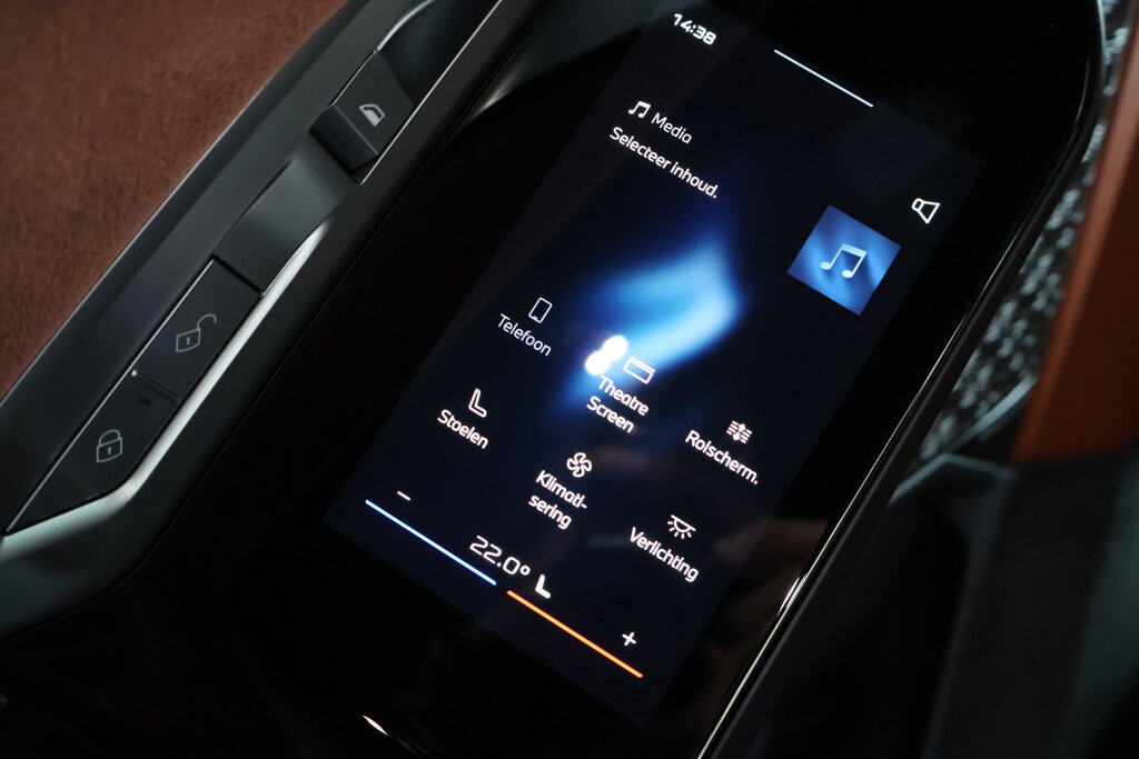 BMW i7 15
