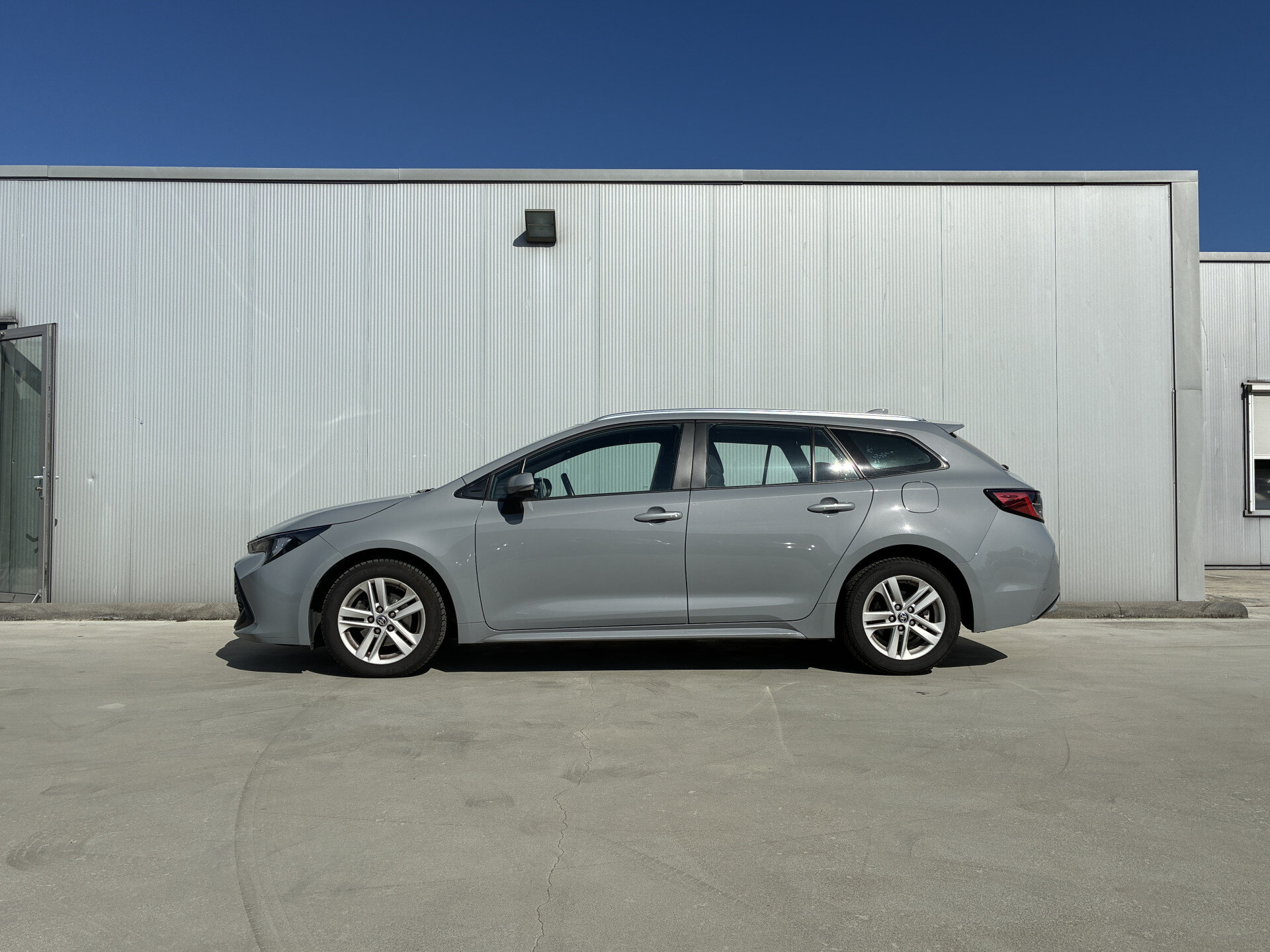 Toyota Corolla Touring Sports 1.8 Hybrid Active - Afbeelding 2