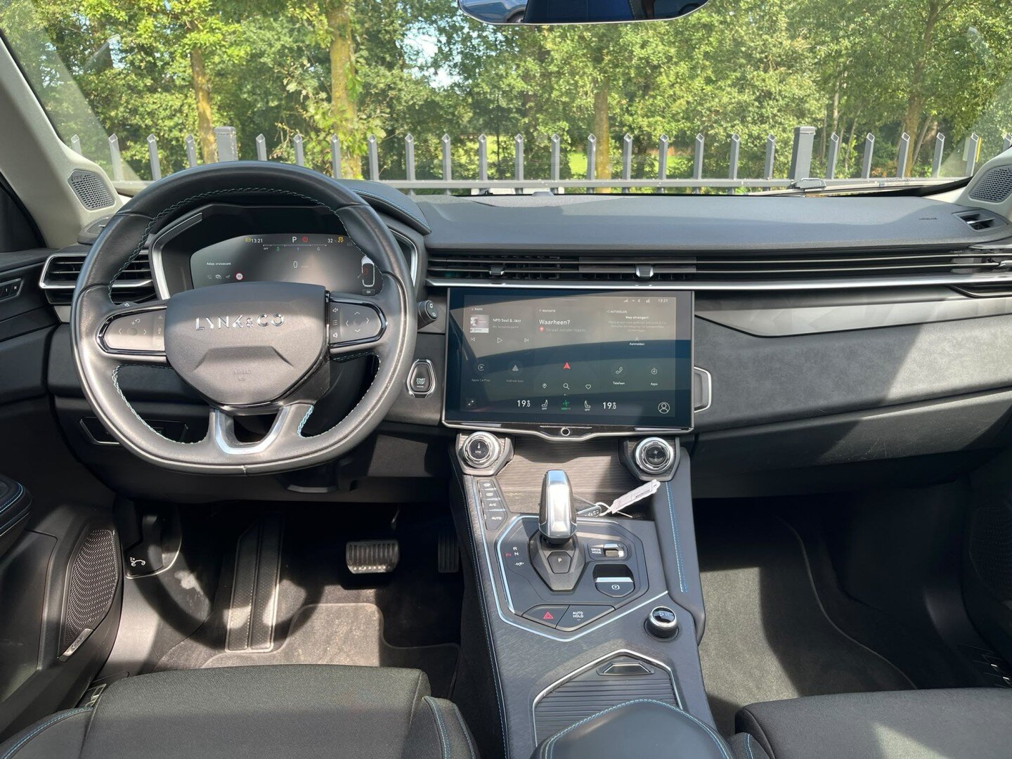 Lynk & Co 01 Lynk&Co BLACK PACK | 1.5 PHEV | NETTE AUTO!| Pano | Memory | 360º | Infinity | - Afbeelding 2