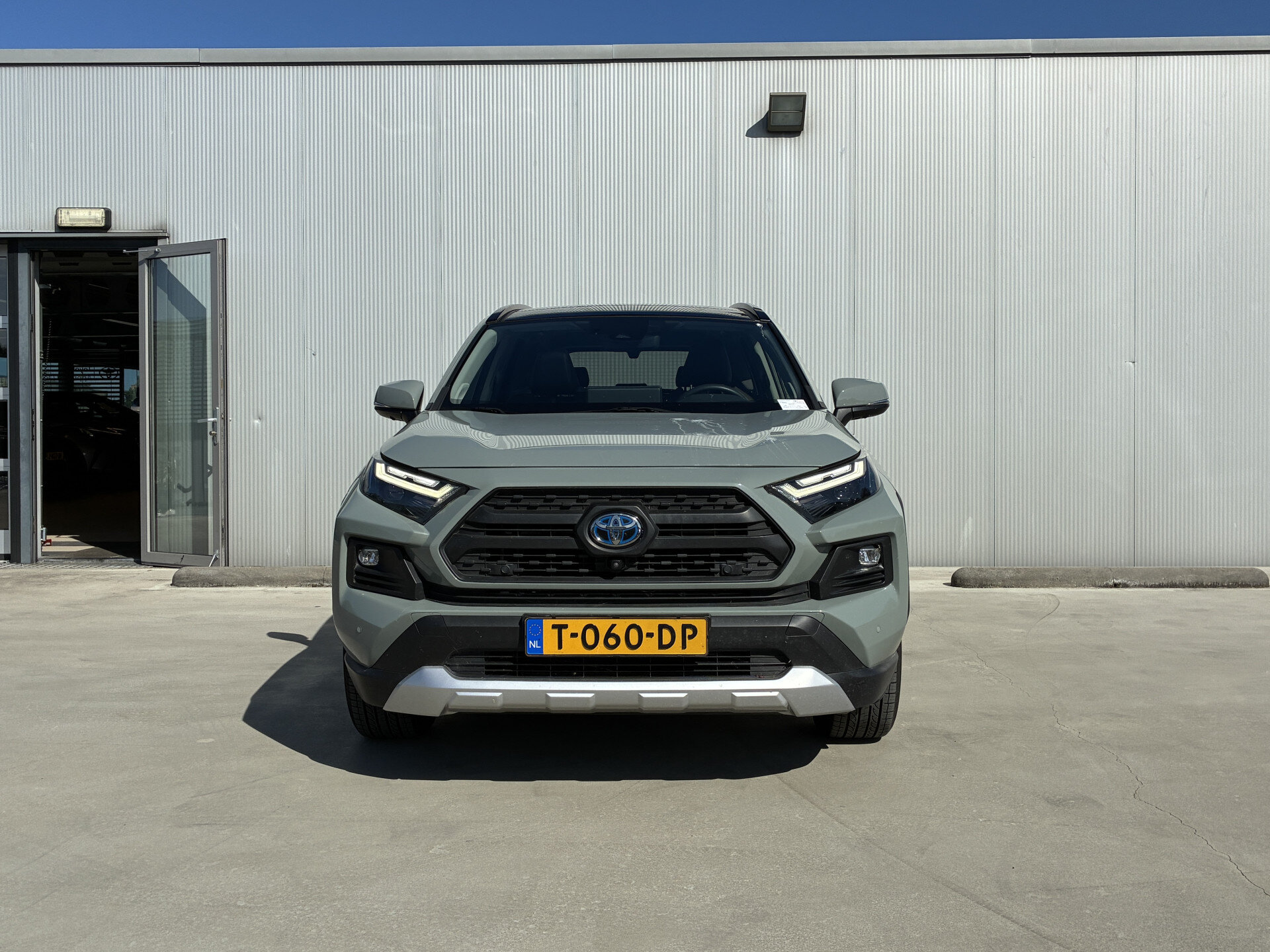Toyota RAV4 2.5 Hybrid AWD ADVENTURE - Afbeelding 4