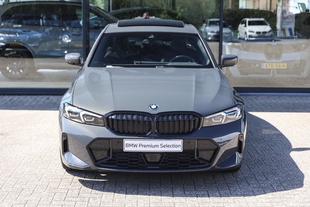 BMW 3 Serie 6