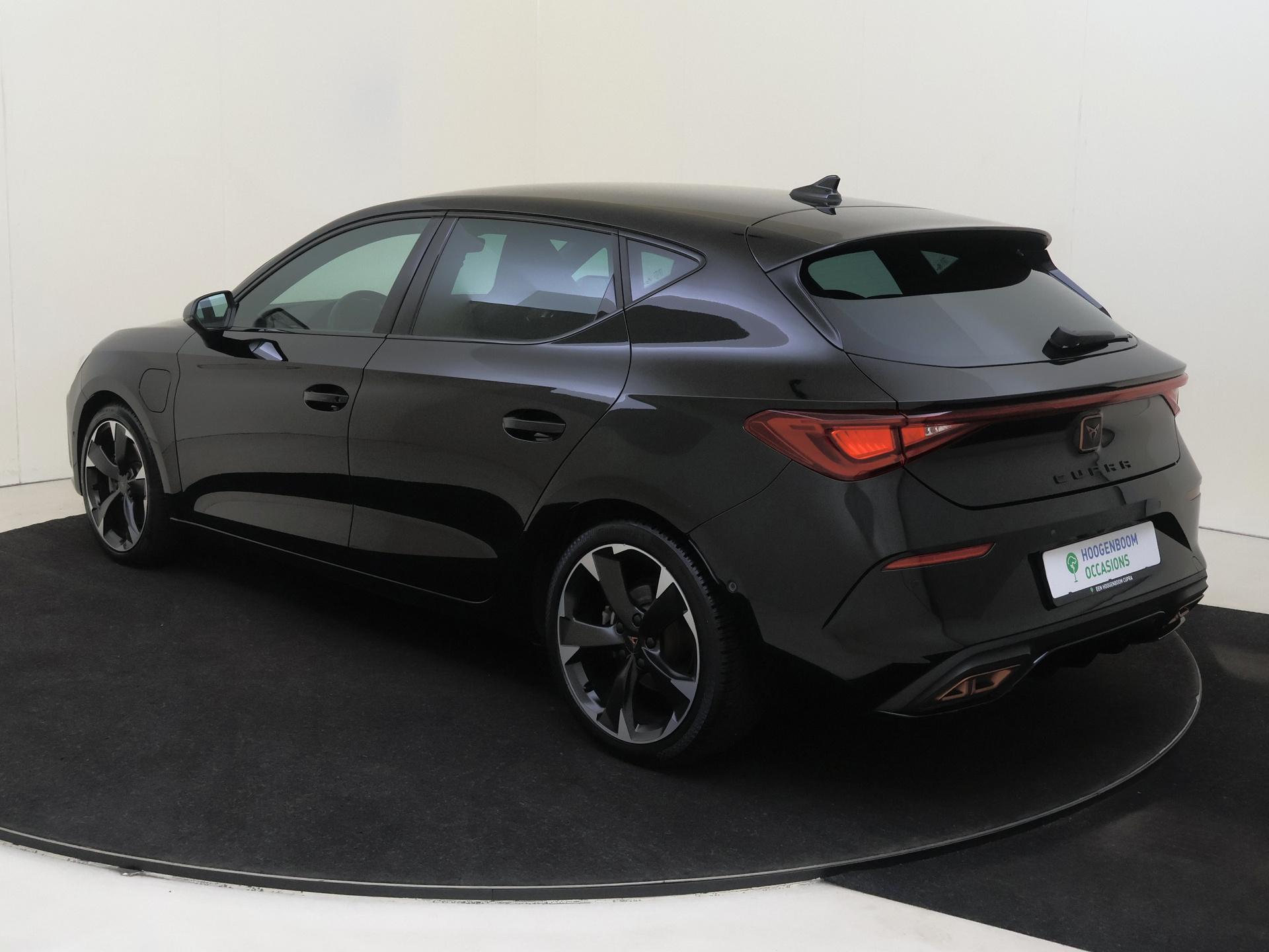 Cupra León