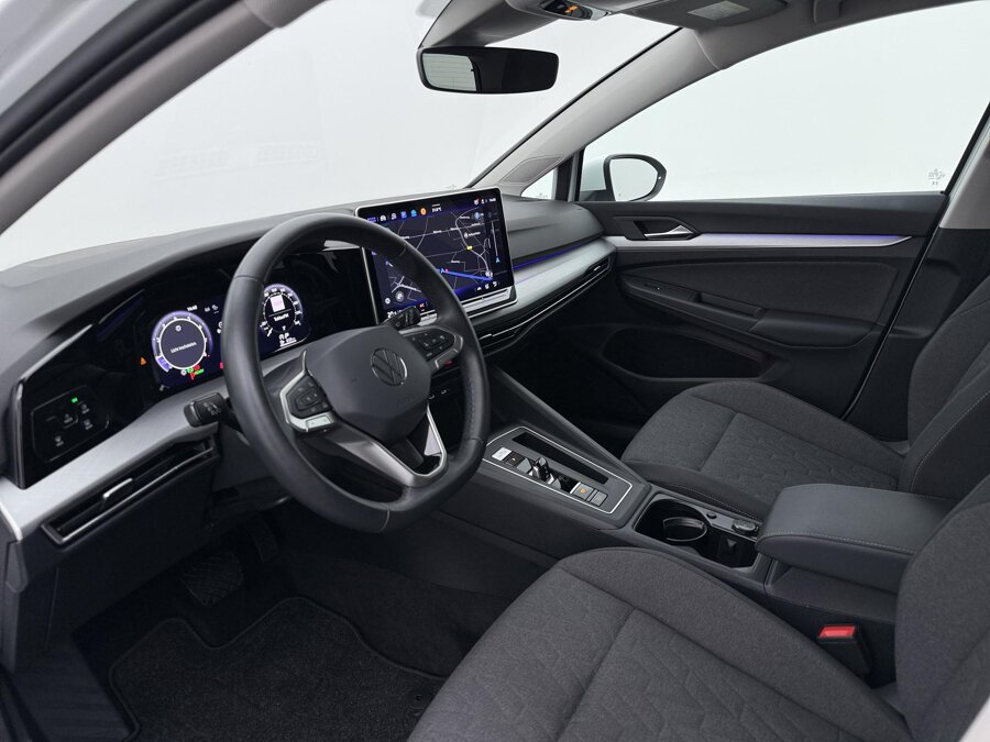 Volkswagen Golf 1.5 eTSI Life Edition