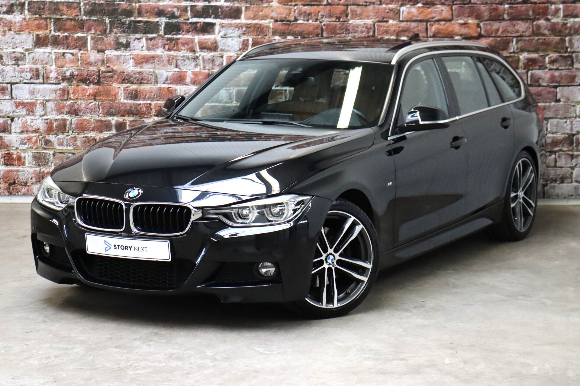 BMW 3 Serie Touring 330i Centennial High Executive