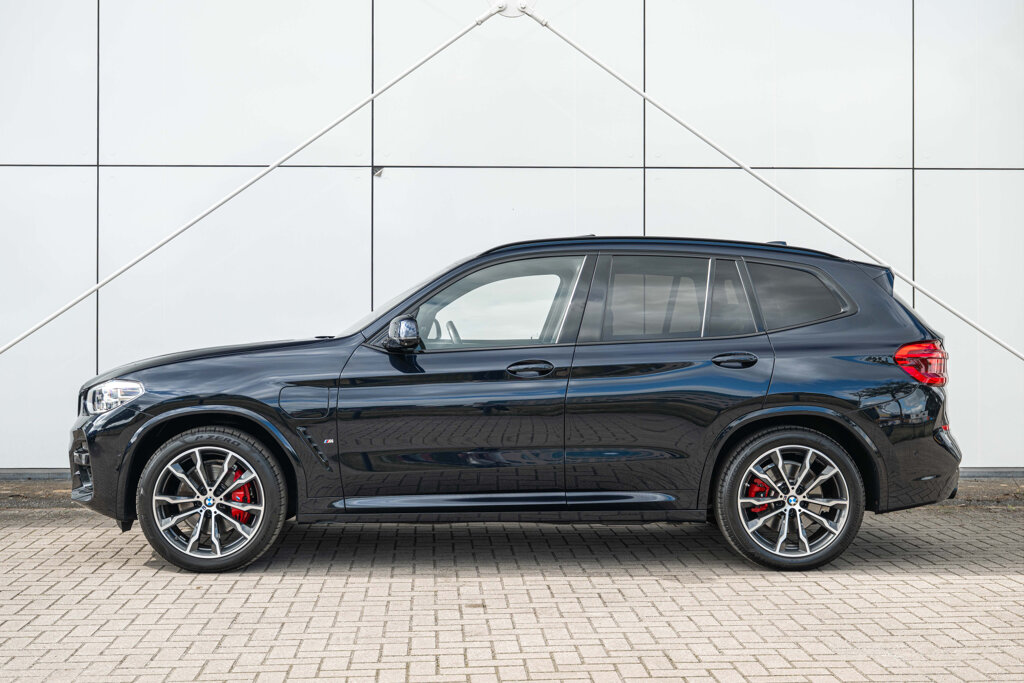 BMW X3 7