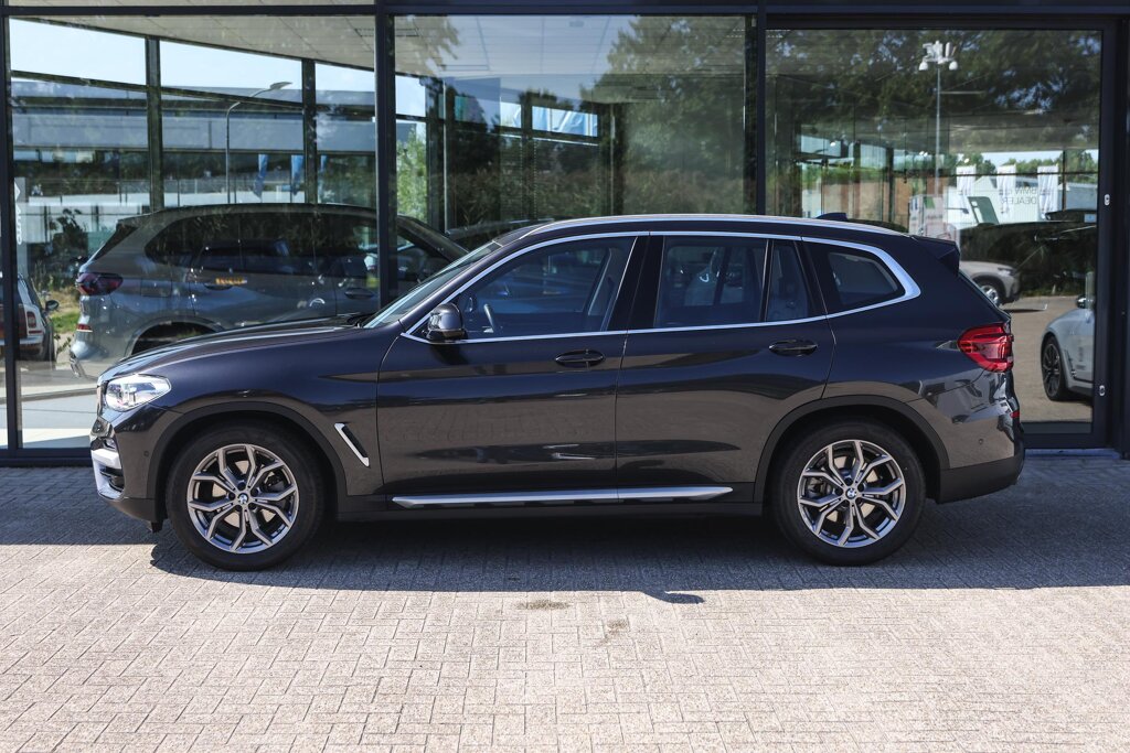 BMW X3 7
