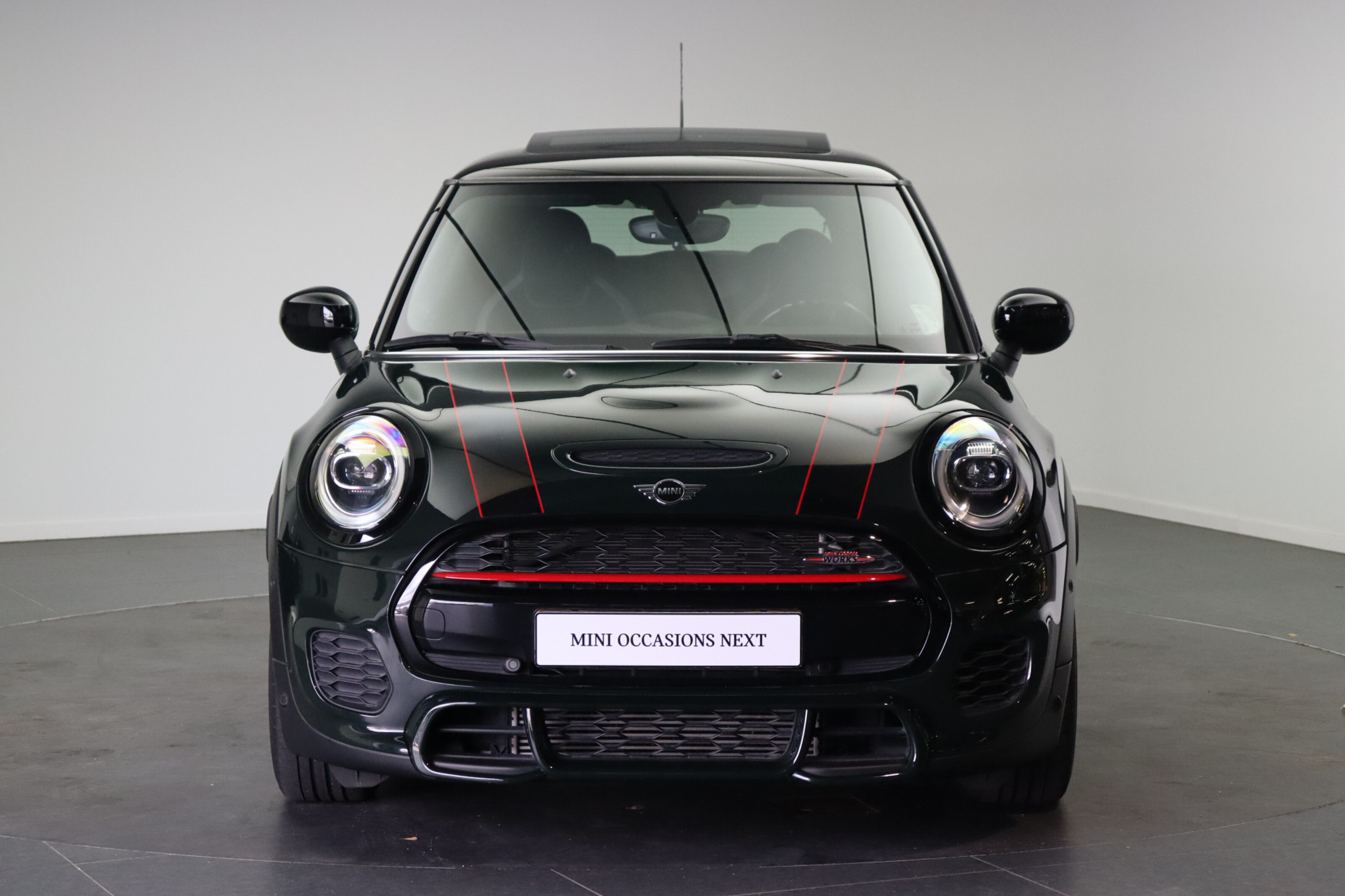 MINI Cooper Hatchback John Works Chili Automaat