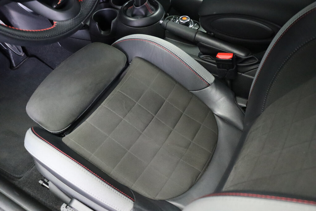 MINI Cooper 7