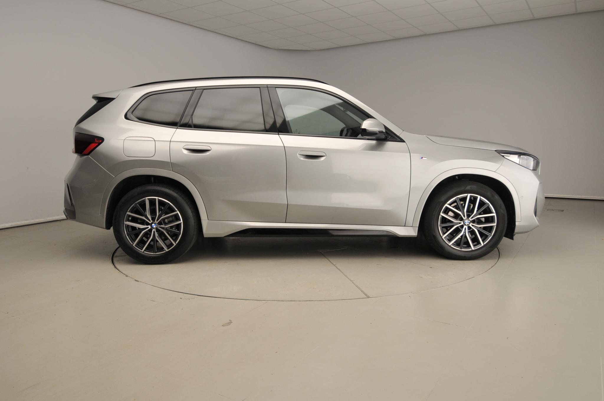 BMW X1 sDrive18i - Afbeelding 4
