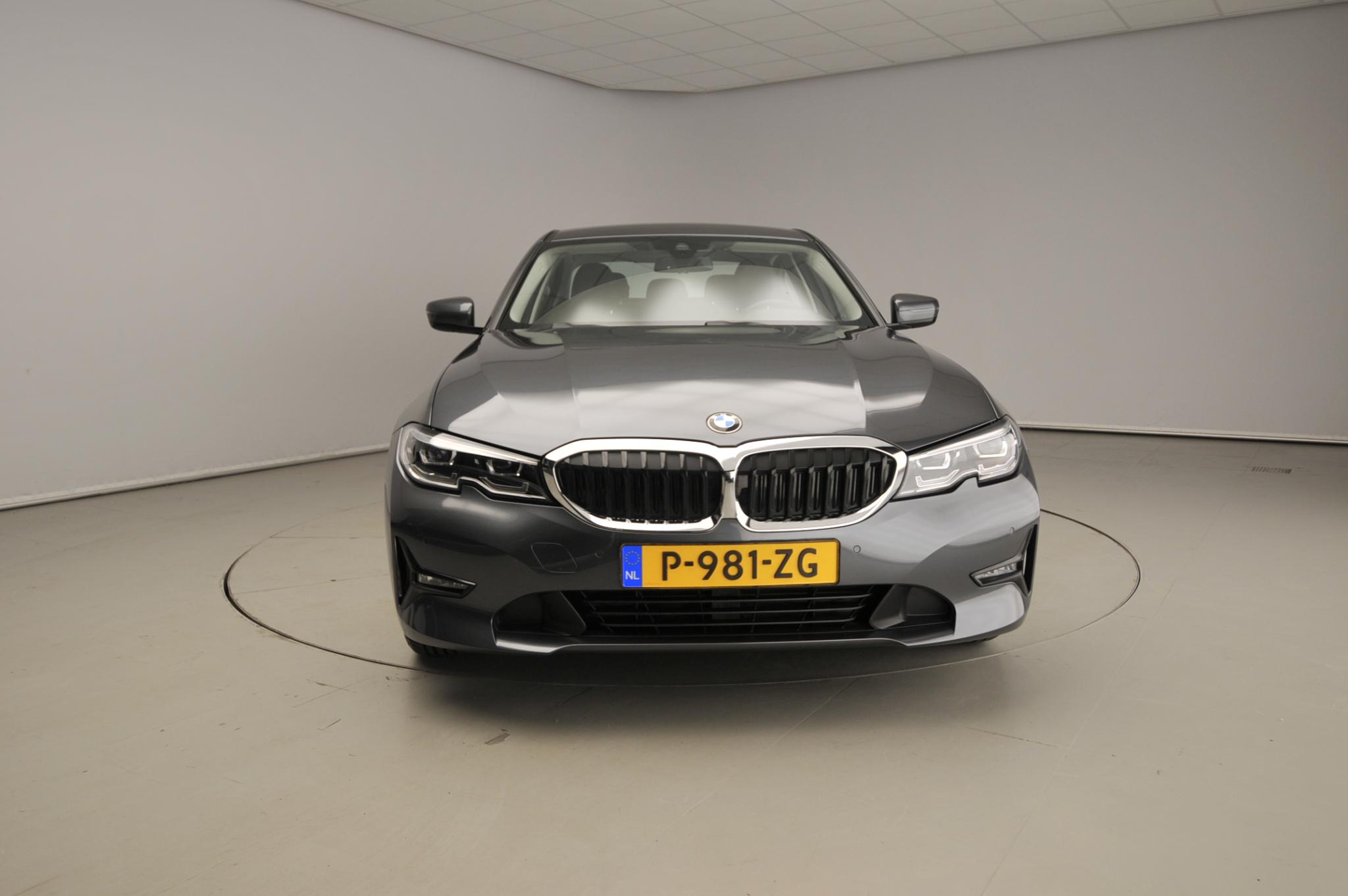 BMW 3 Serie Sedan 320i - Afbeelding 5