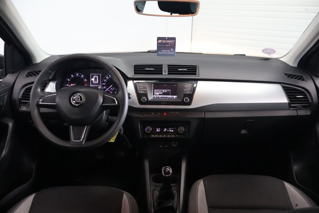 Škoda Fabia 1.2 TSI Active 90pk | Trekhaak | Airco | DAB - Afbeelding 2