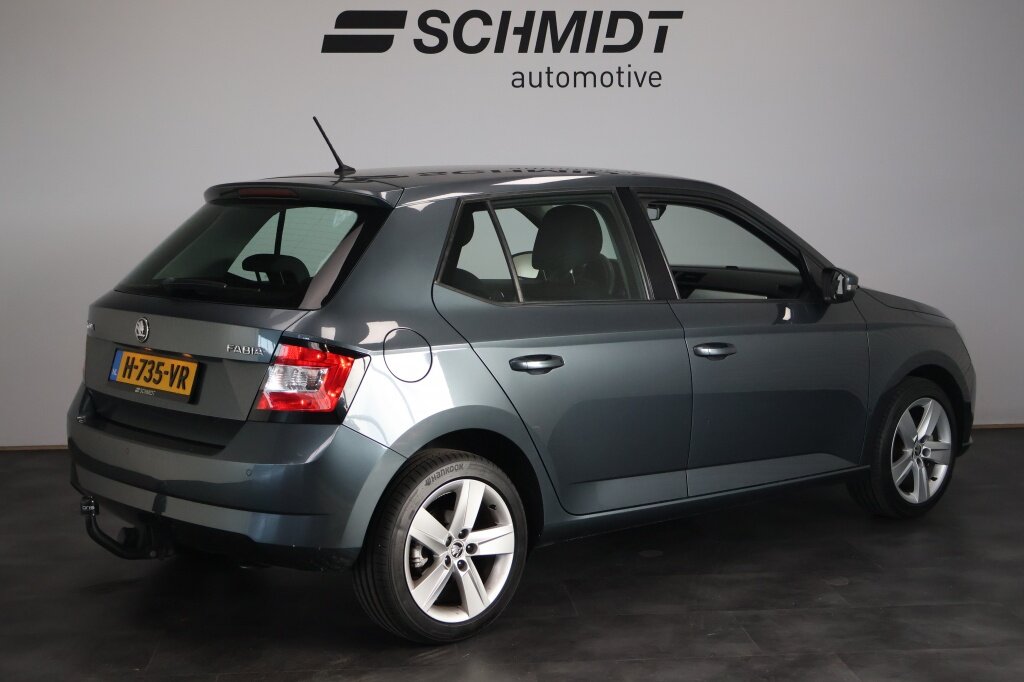 Škoda Fabia 1.2 TSI Active 90pk | Trekhaak | Airco | DAB - Afbeelding 3