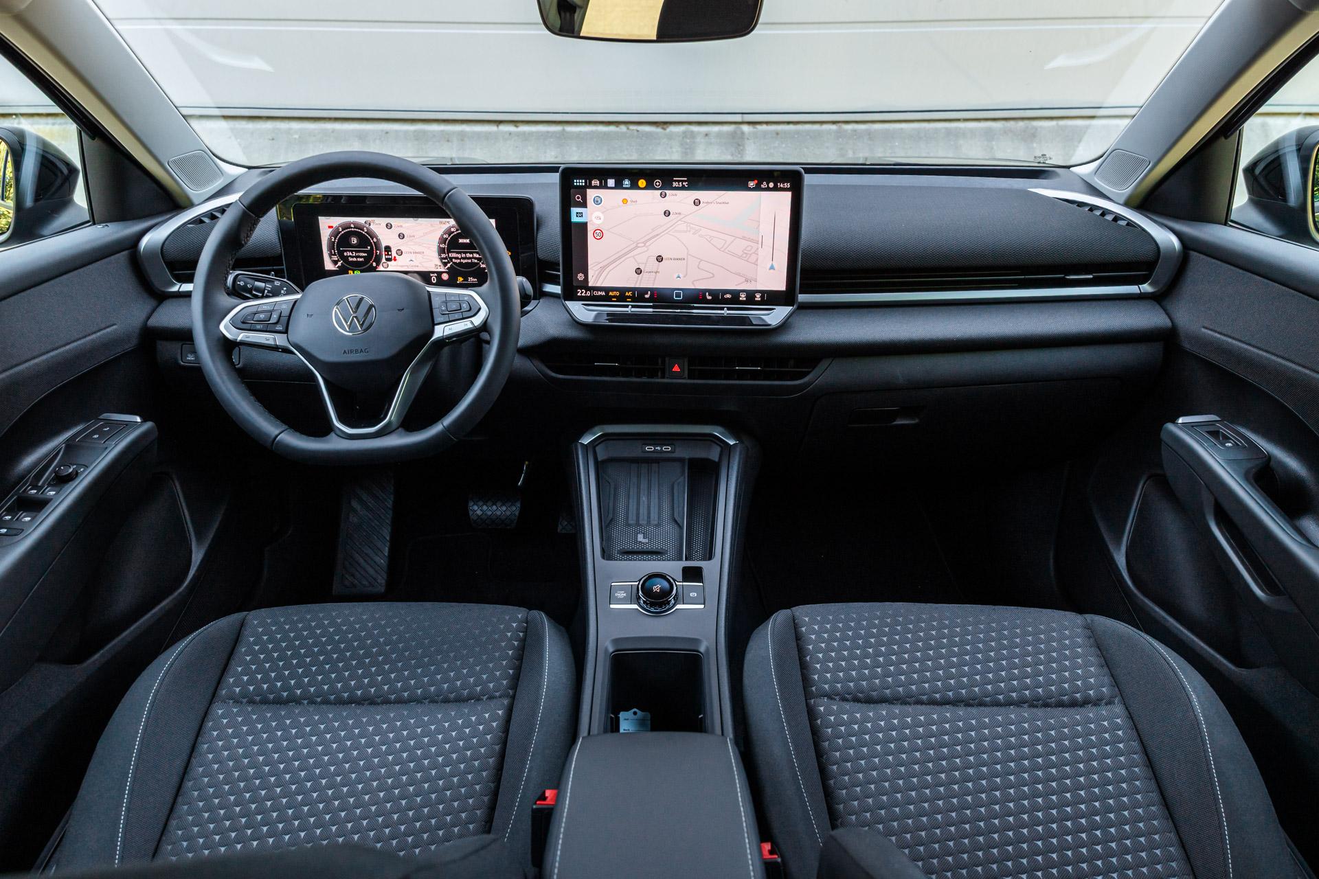 Volkswagen T-Roc 1.5 eTsi 115pk Life First Edition - Afbeelding 5
