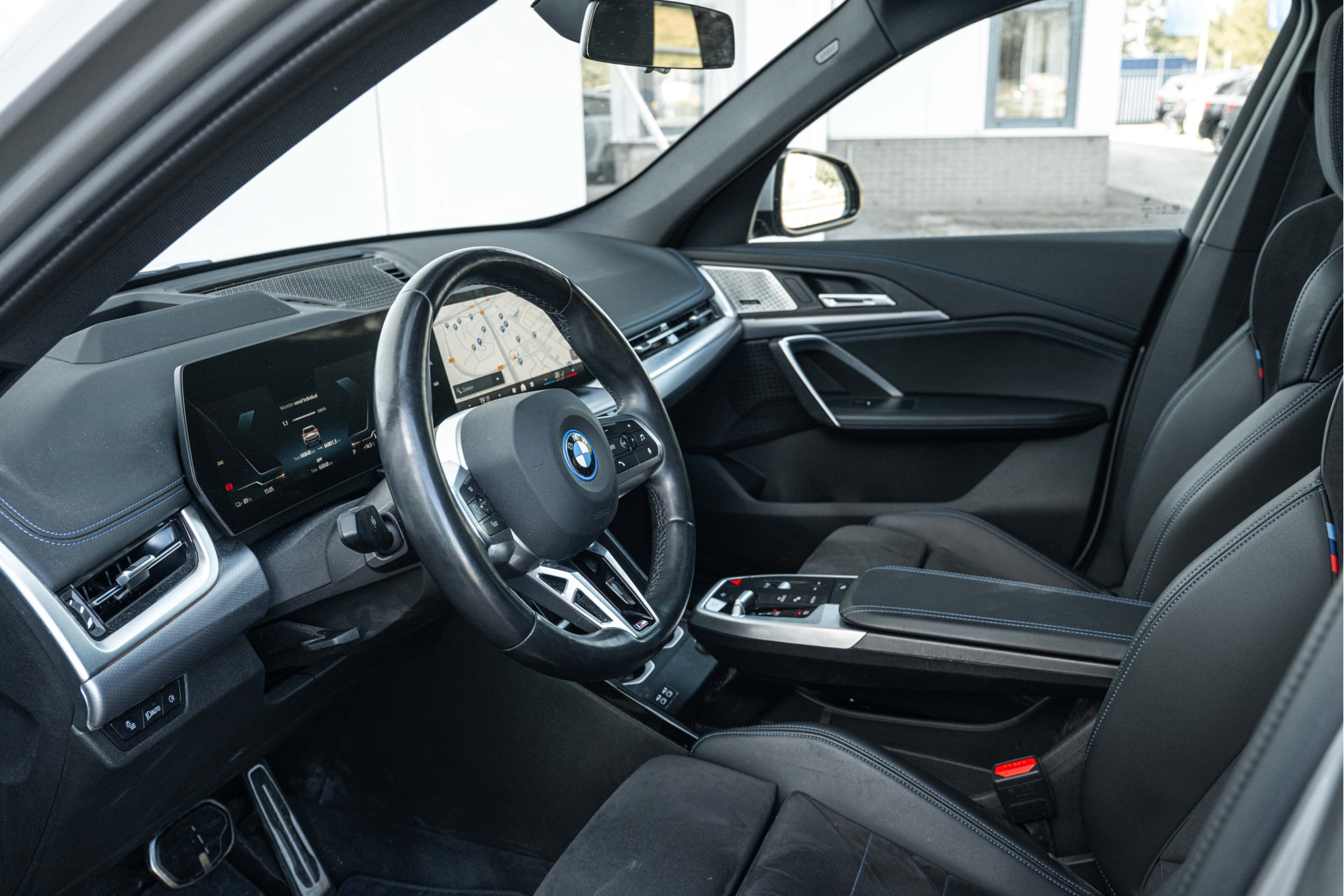 BMW iX1 eDrive20 M sport