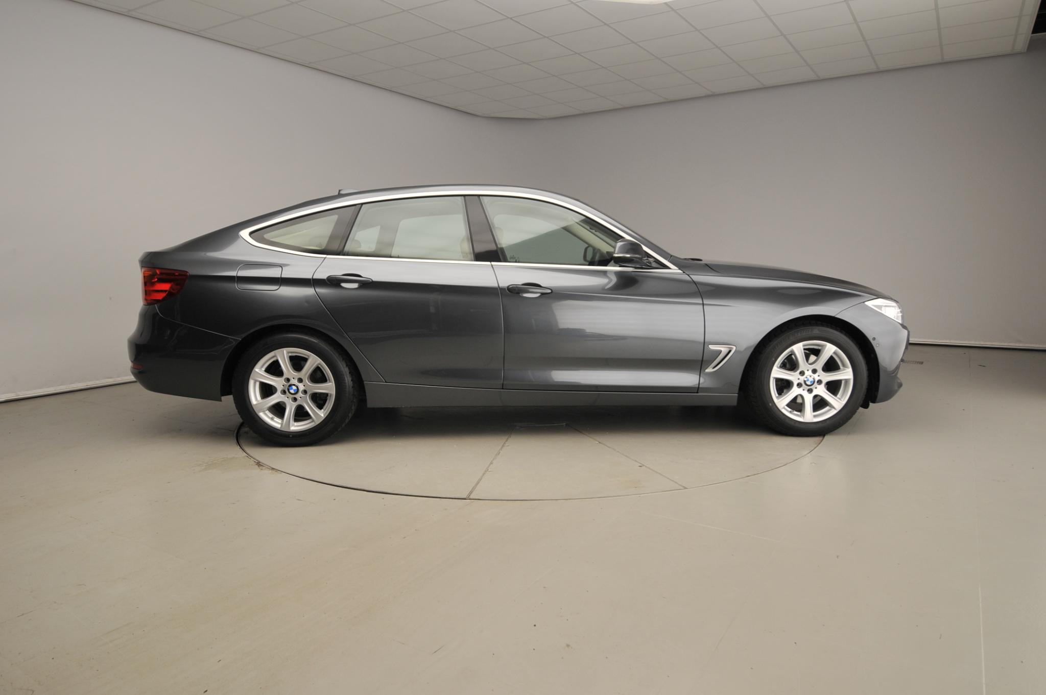 BMW 3 Serie Gran Turismo 320i - Afbeelding 4