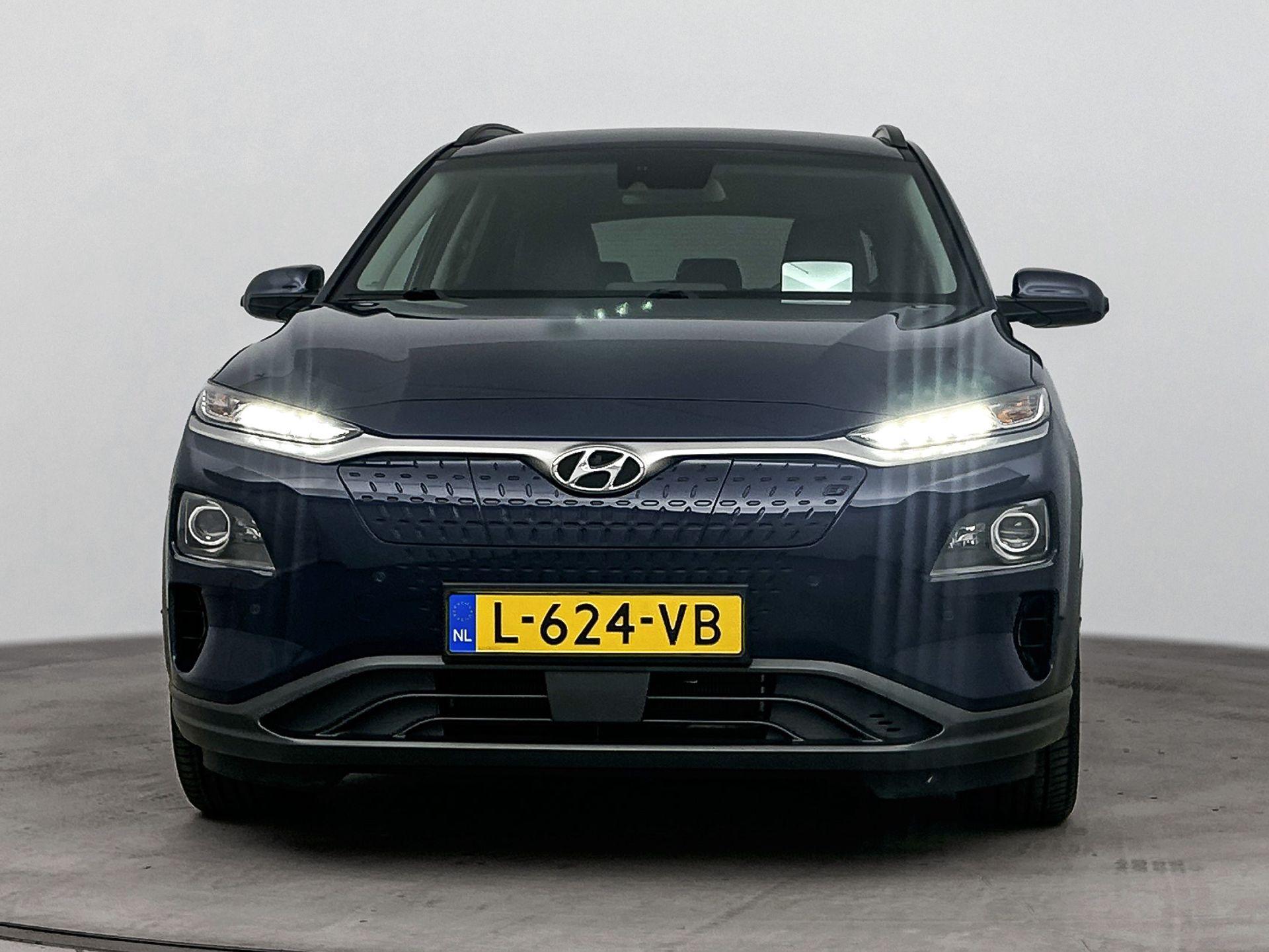Hyundai Kona EV Premium 64 kWh - Afbeelding 4