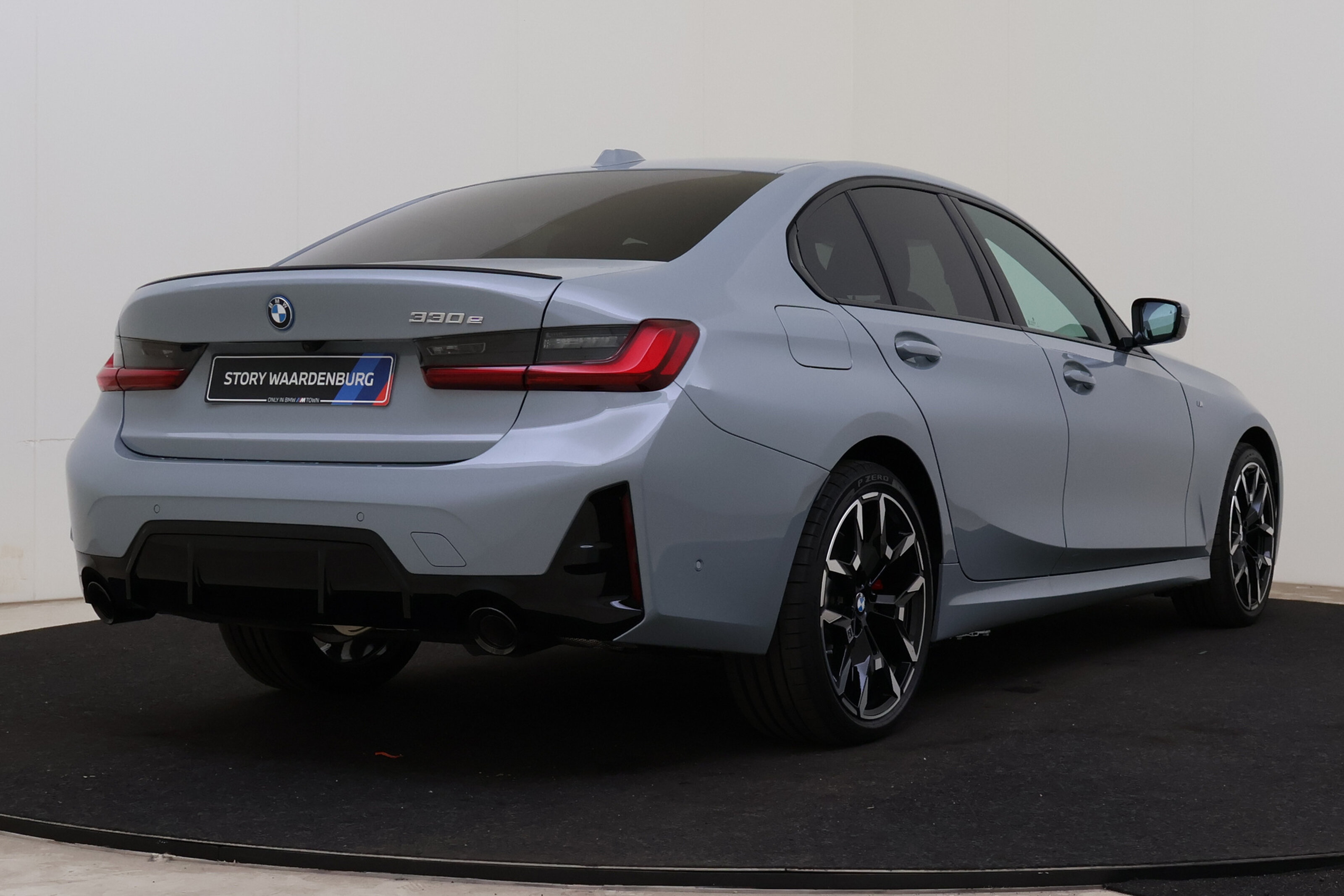 BMW 3 Serie 330e M Sport Automaat
