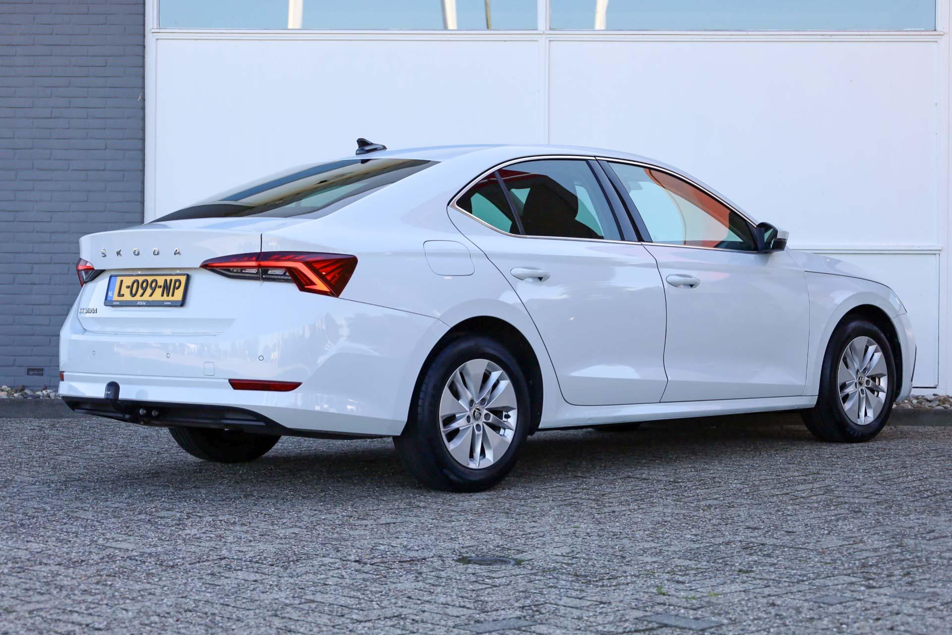 Skoda Octavia 1.0 TSI 110pk Business Edition - Afbeelding 2