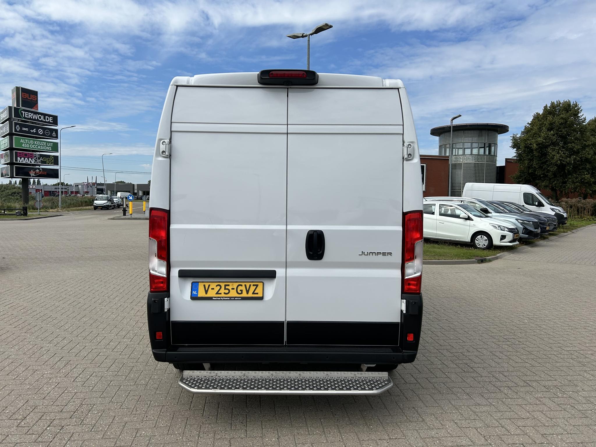 Citroën Jumper 2.2 BlueHDi 120 S&S L2H2 3.3t - Afbeelding 3