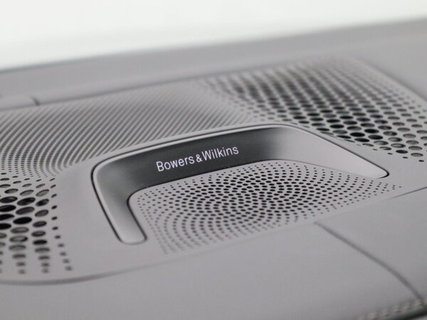 Bowers & Wilkins Diamond Surround Sound System Bowers & Wilkins Diamond Surround Sound System