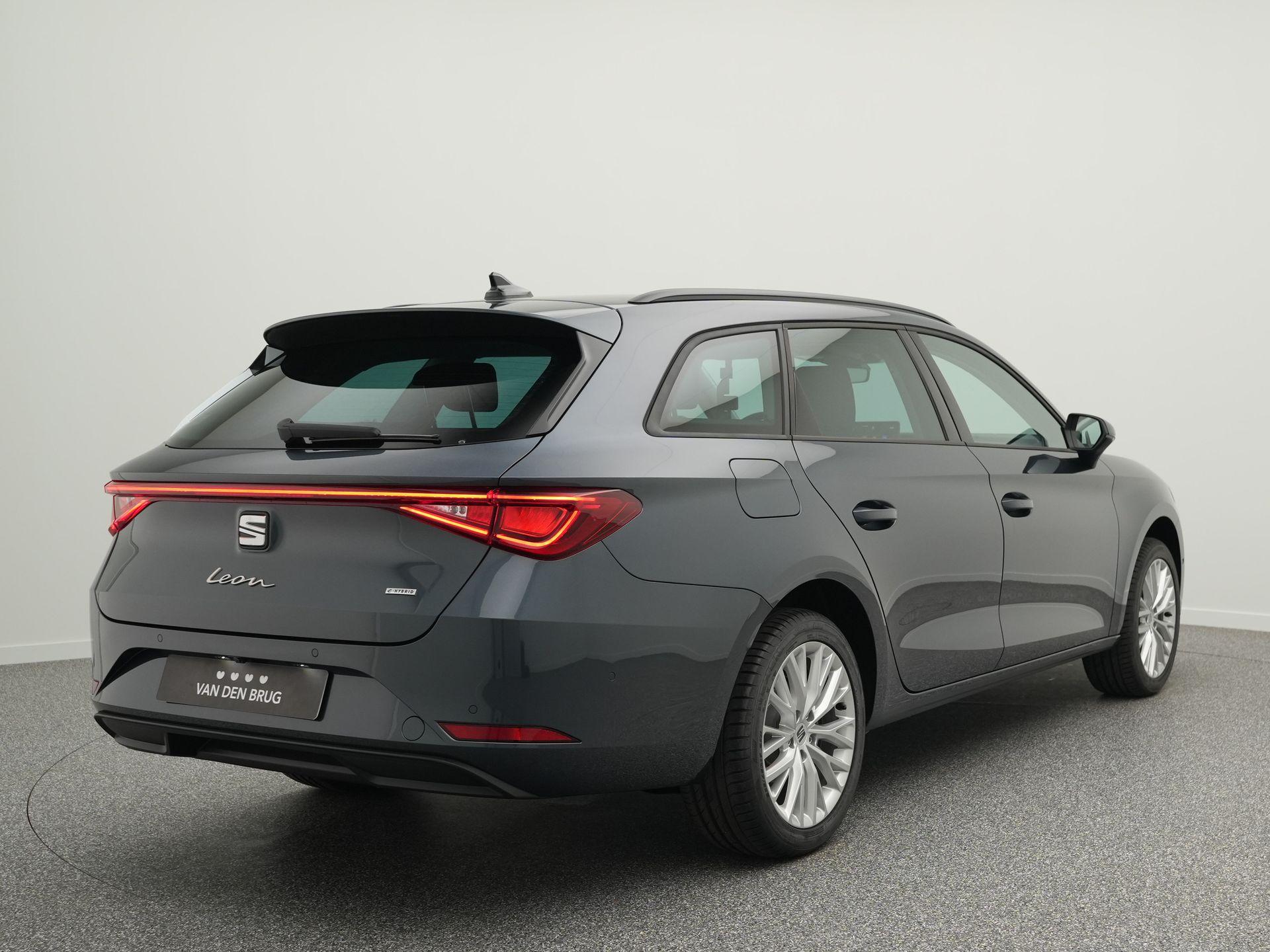 SEAT Leon Sportstourer 1.5 TSI e-Hybrid Style Business Intense - Afbeelding 3