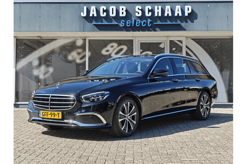 Mercedes-Benz E-Klasse Estate 300e AMG Line - Afbeelding 1