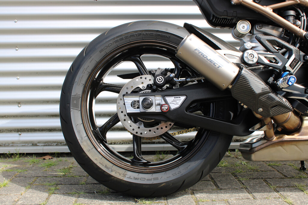 BMW S 1000 R 19